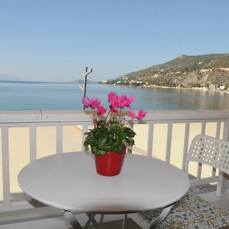 Sunset By The Sea 1 Διαμέρισμα Λουτράκι