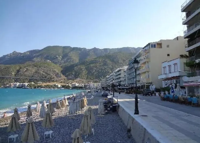 Sunset By The Sea 1 Apartment